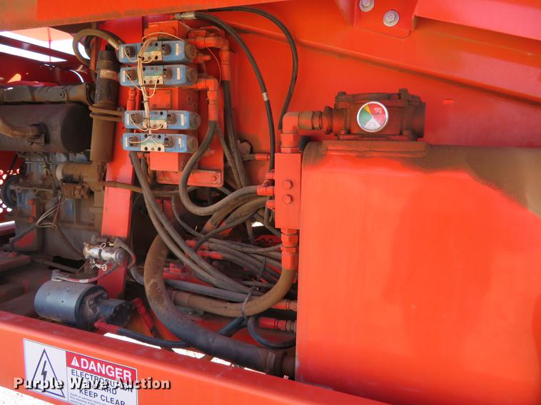 image for item DC0922 2005 Snorkel TB60 boom lift