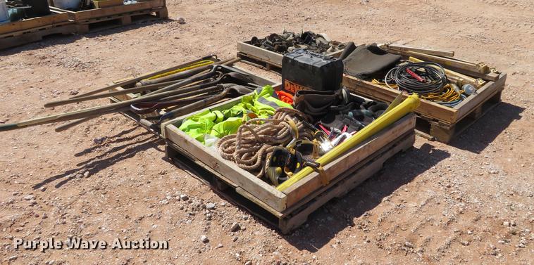 image for item DC0925 Tools