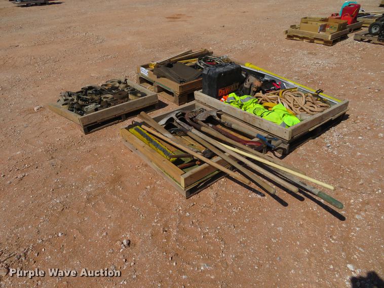 image for item DC0925 Tools