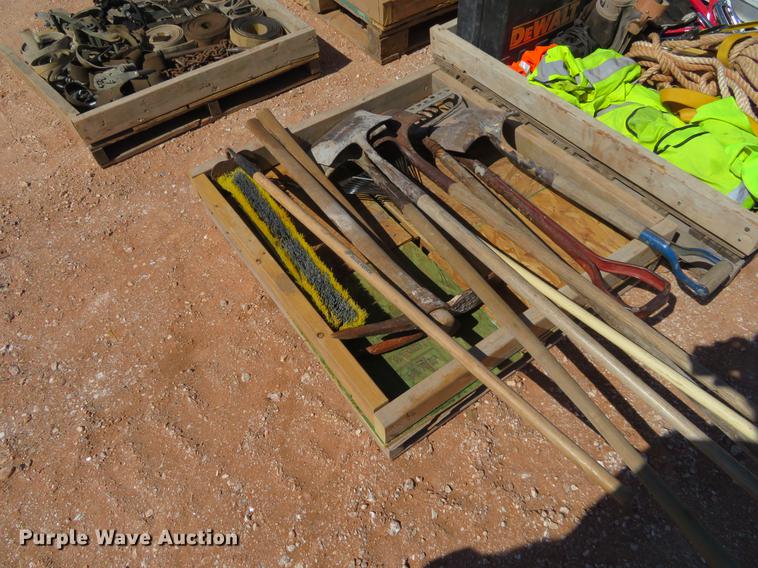 image for item DC0925 Tools