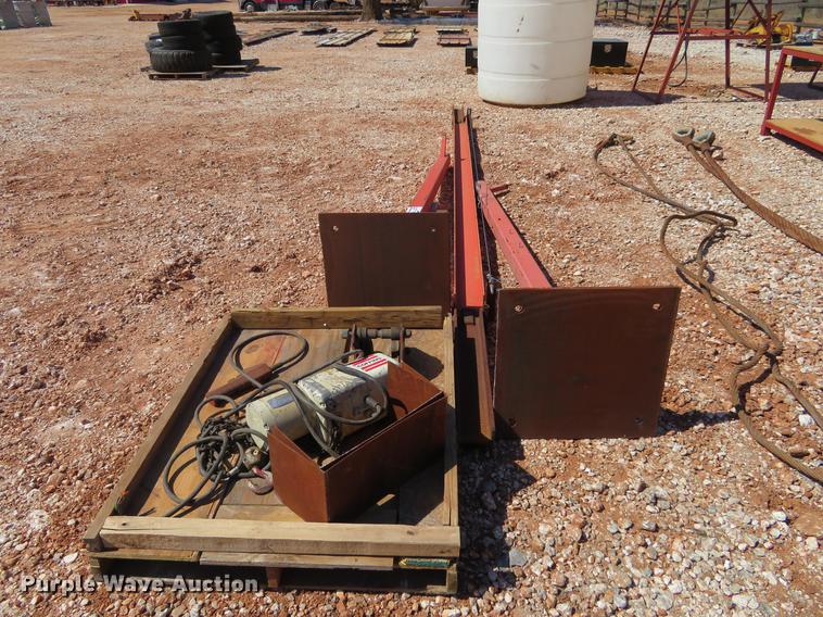 image for item DC0930 Over head crane