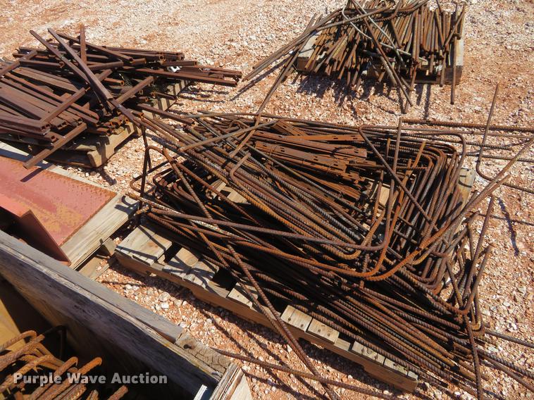 image for item DC0931 (8) pallets of re-bar