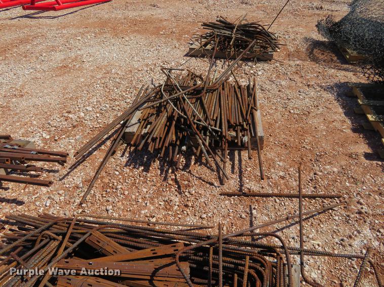 image for item DC0931 (8) pallets of re-bar