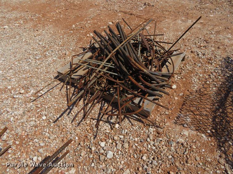 image for item DC0931 (8) pallets of re-bar