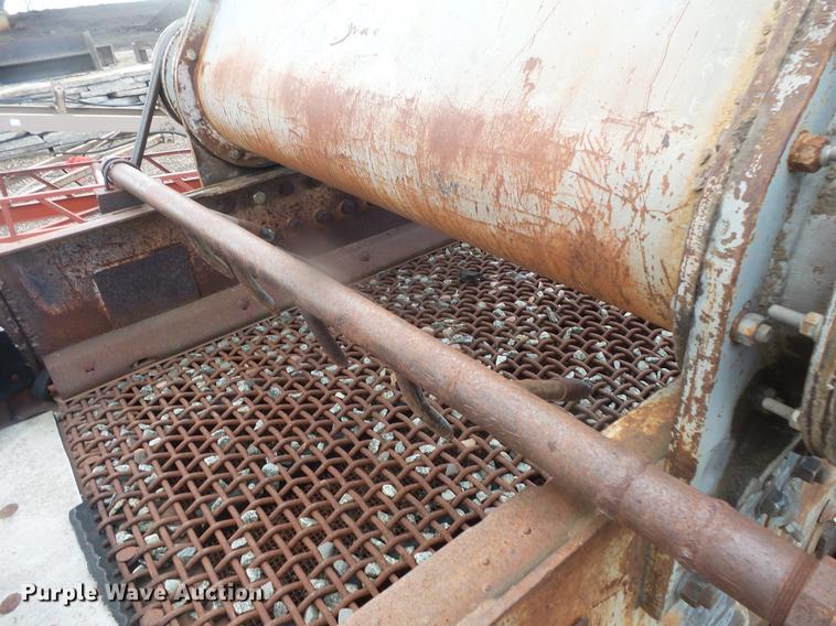 image for item DC1207 Cedarapids vibratory screen