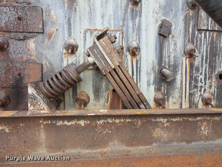 image for item DC1207 Cedarapids vibratory screen