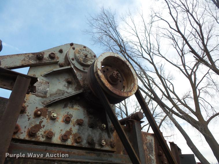 image for item DC1207 Cedarapids vibratory screen