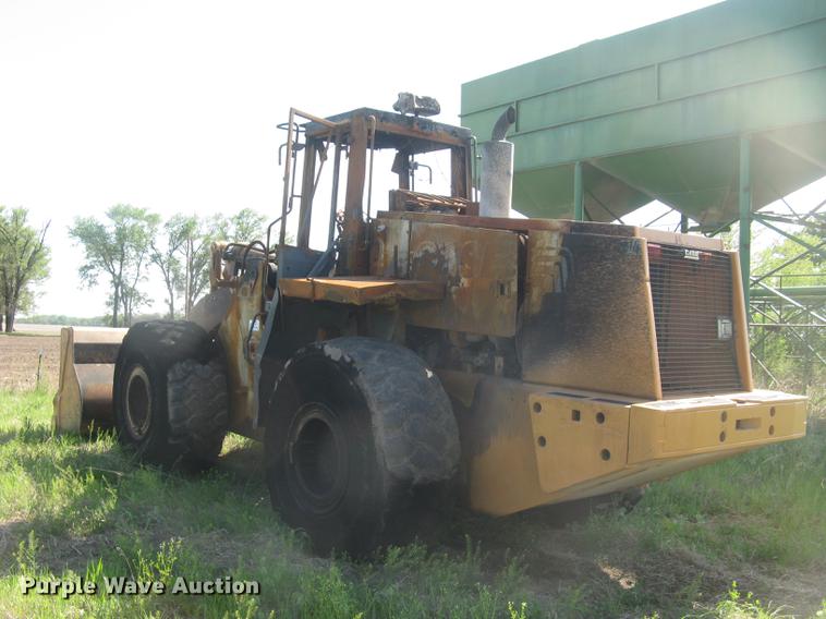 image for item DC2273 Case 921C wheel loader