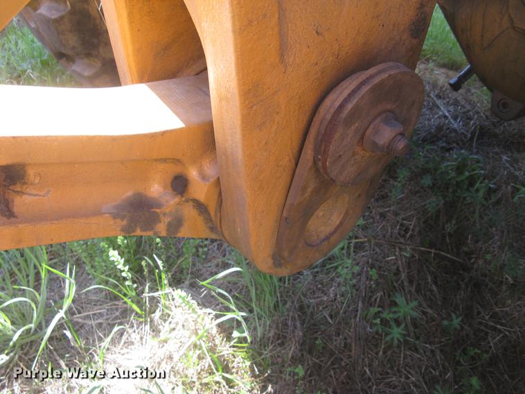 image for item DC2273 Case 921C wheel loader