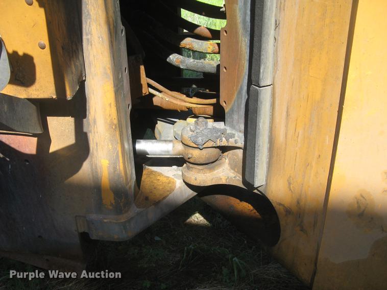 image for item DC2273 Case 921C wheel loader