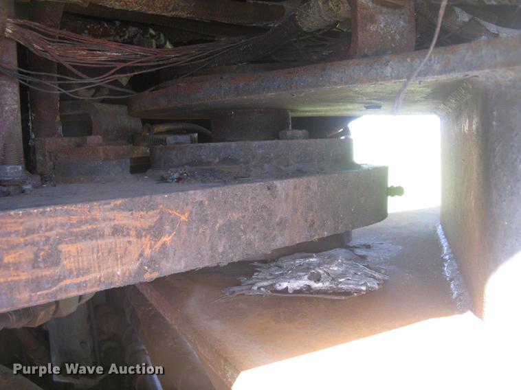 image for item DC2273 Case 921C wheel loader