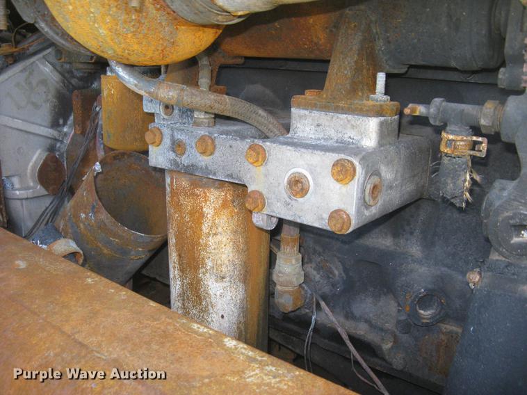 image for item DC2273 Case 921C wheel loader