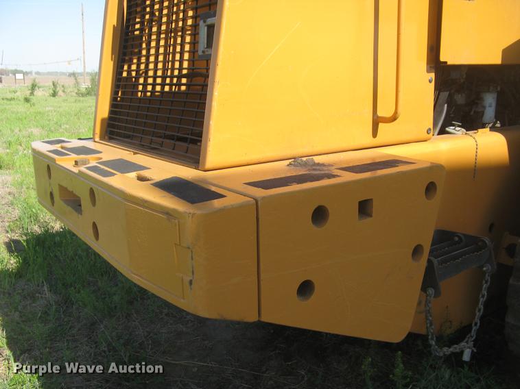 image for item DC2273 Case 921C wheel loader