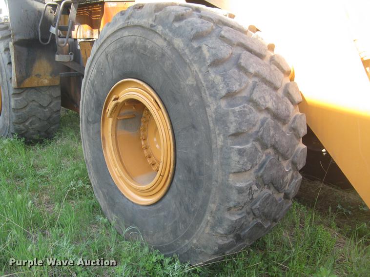 image for item DC2273 Case 921C wheel loader