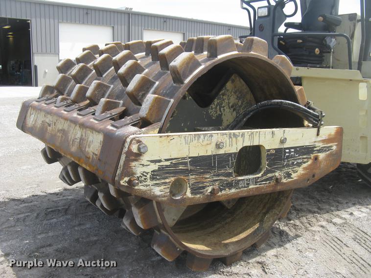 image for item DC2274 1999 Ingersoll Rand SD110F ProPac vibratory single drum roller