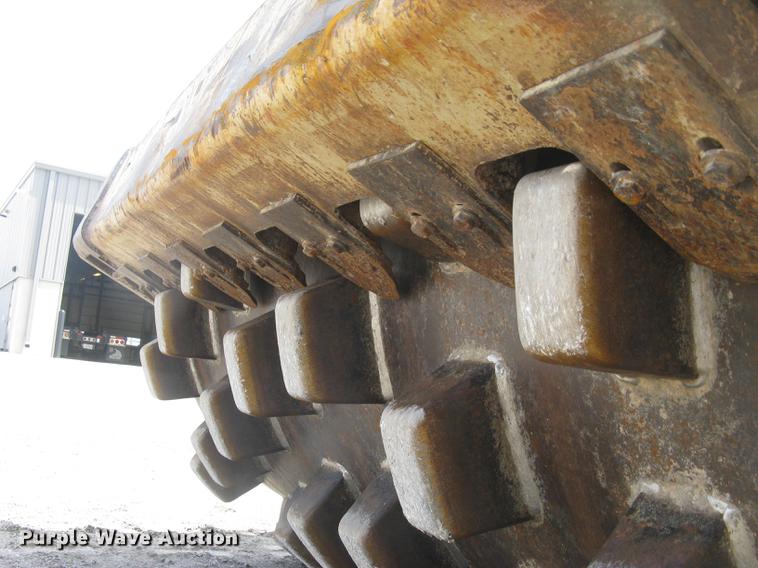 image for item DC2274 1999 Ingersoll Rand SD110F ProPac vibratory single drum roller