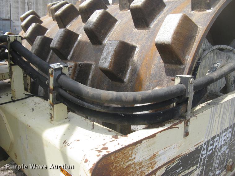 image for item DC2274 1999 Ingersoll Rand SD110F ProPac vibratory single drum roller