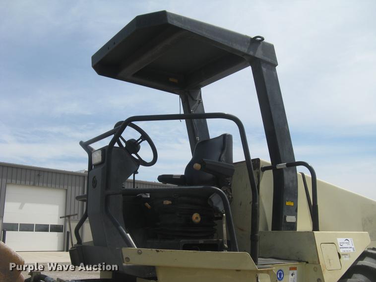 image for item DC2274 1999 Ingersoll Rand SD110F ProPac vibratory single drum roller