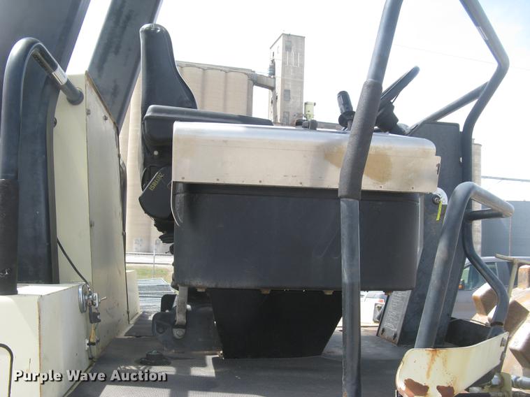 image for item DC2274 1999 Ingersoll Rand SD110F ProPac vibratory single drum roller