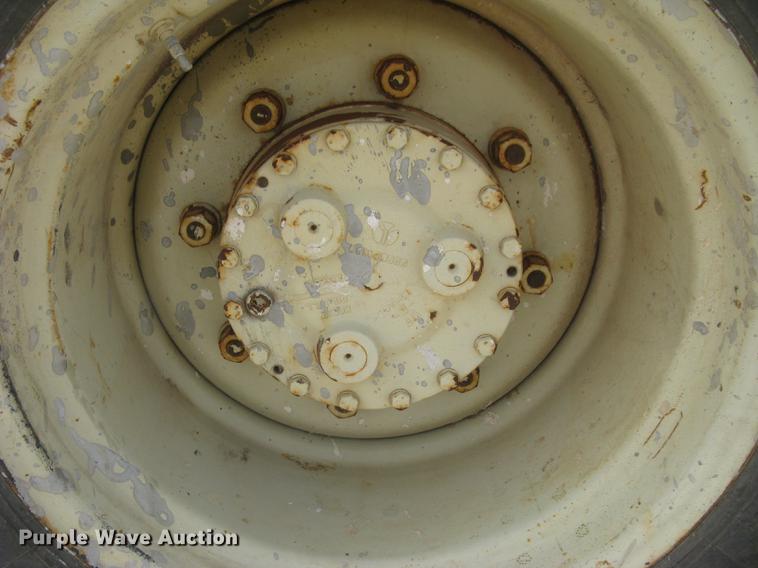 image for item DC2274 1999 Ingersoll Rand SD110F ProPac vibratory single drum roller