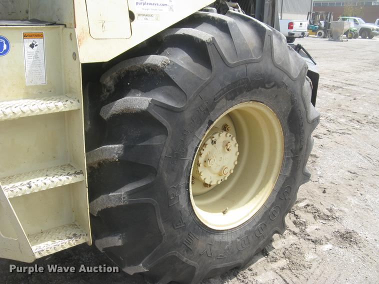 image for item DC2274 1999 Ingersoll Rand SD110F ProPac vibratory single drum roller