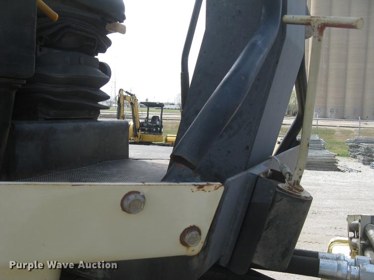 image for item DC2274 1999 Ingersoll Rand SD110F ProPac vibratory single drum roller