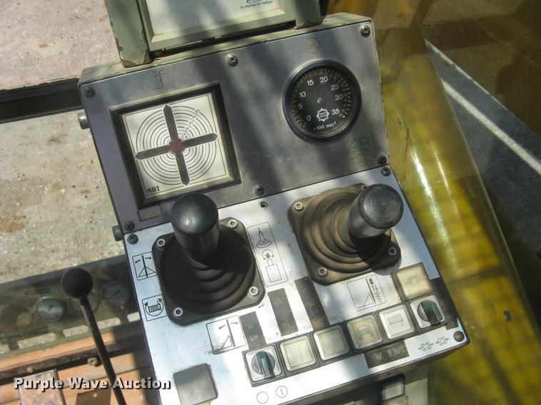 image for item DC2275 2001 ABI Mobilram TM13/16N sheet driver and Sennebogen SR35T crawler carrier