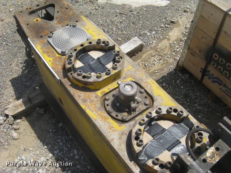 image for item DC2275 2001 ABI Mobilram TM13/16N sheet driver and Sennebogen SR35T crawler carrier