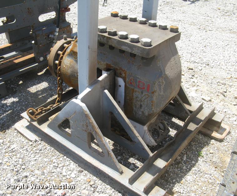 image for item DC2275 2001 ABI Mobilram TM13/16N sheet driver and Sennebogen SR35T crawler carrier