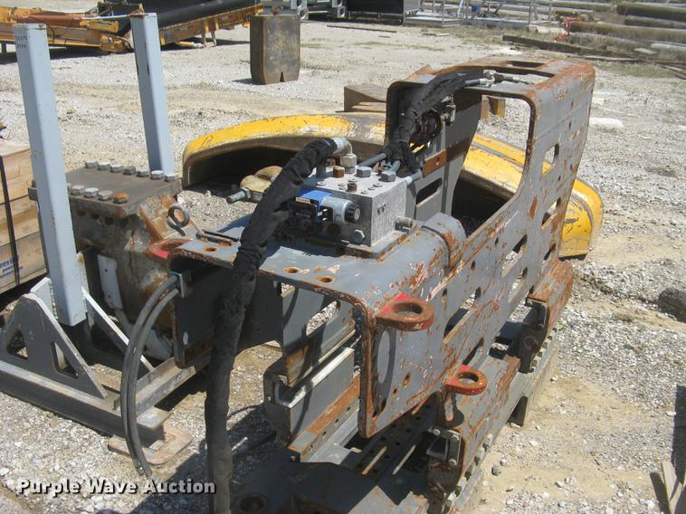 image for item DC2275 2001 ABI Mobilram TM13/16N sheet driver and Sennebogen SR35T crawler carrier