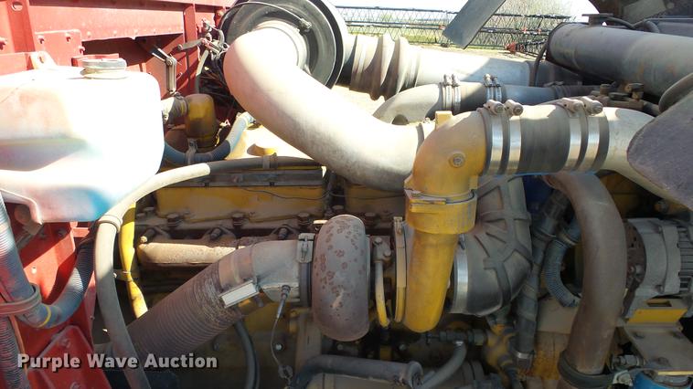 image for item DC3025 1991 International F9370 semi truck