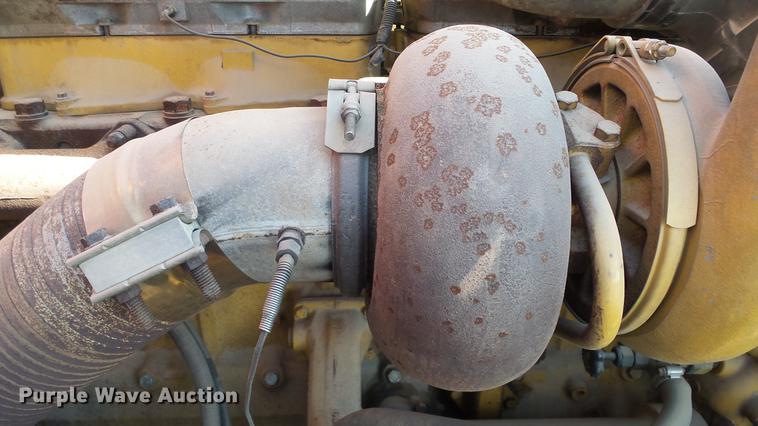 image for item DC3025 1991 International F9370 semi truck