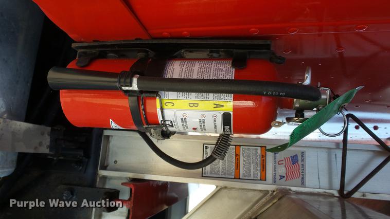 image for item DC3025 1991 International F9370 semi truck