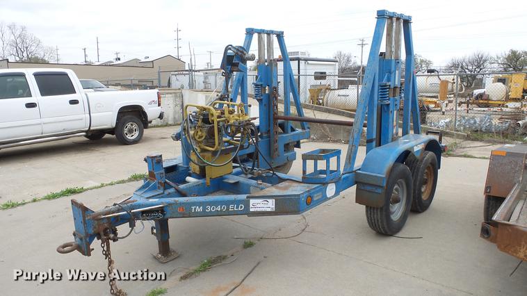 image for item DC3107 1999 Arnco TM3040 reel trailer