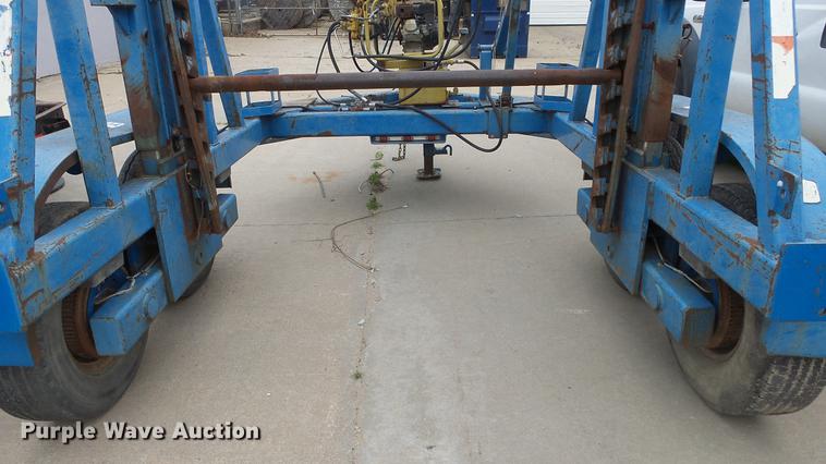 image for item DC3107 1999 Arnco TM3040 reel trailer