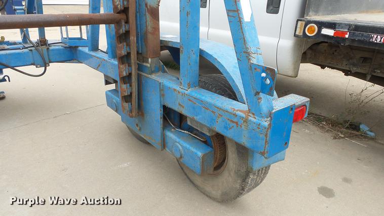 image for item DC3107 1999 Arnco TM3040 reel trailer