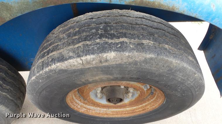 image for item DC3107 1999 Arnco TM3040 reel trailer