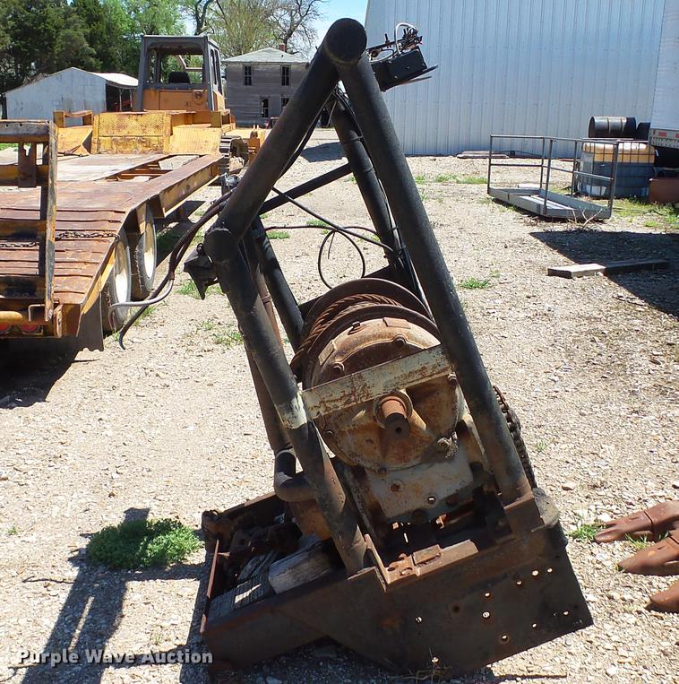 image for item DC4208 Braden winch