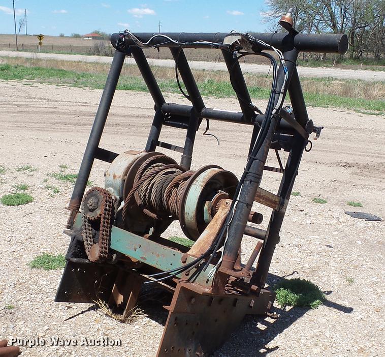 image for item DC4208 Braden winch