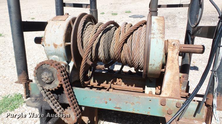 image for item DC4208 Braden winch