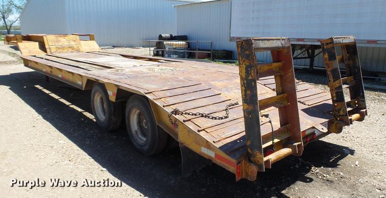 image for item DC4209 1970 Transport Trailers GPX25F lowboy equipment trailer
