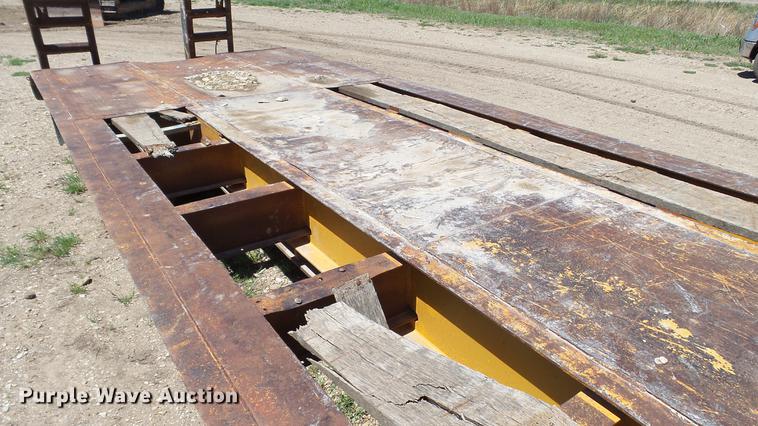 image for item DC4209 1970 Transport Trailers GPX25F lowboy equipment trailer