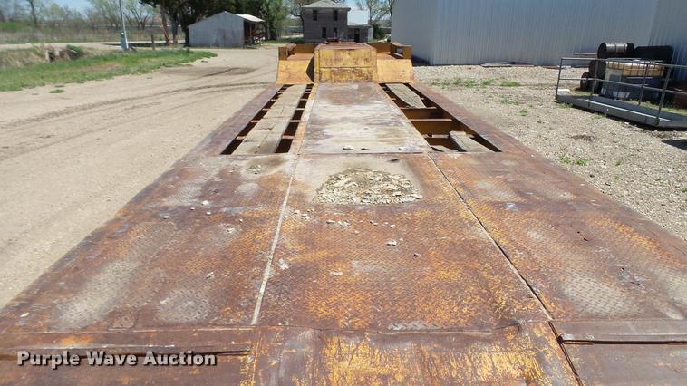 image for item DC4209 1970 Transport Trailers GPX25F lowboy equipment trailer