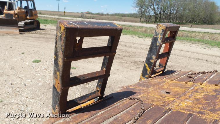 image for item DC4209 1970 Transport Trailers GPX25F lowboy equipment trailer