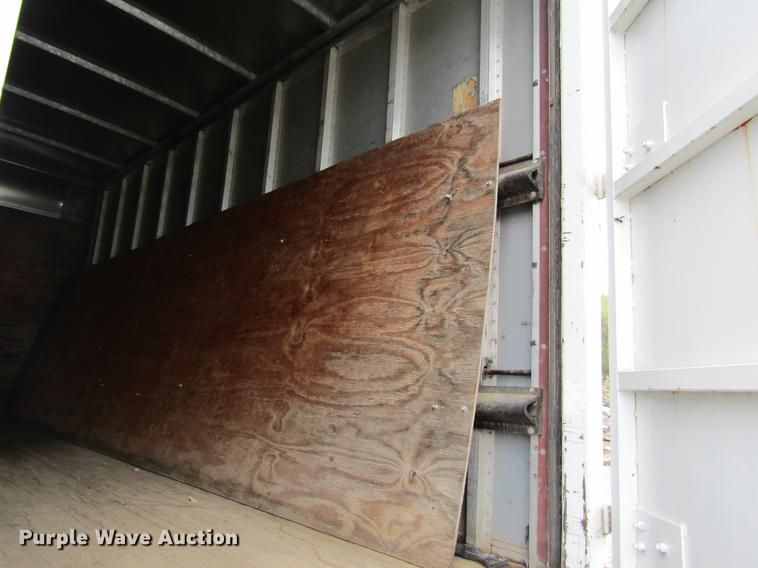 image for item DC4250 1985 Ford 8000 box truck