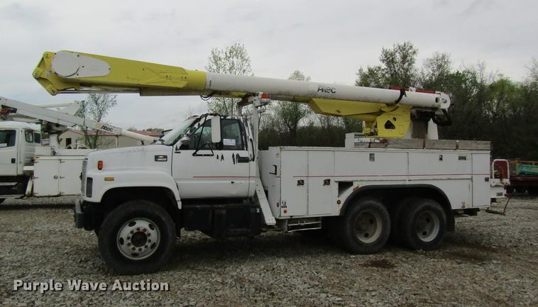 image for item DC4251 2000 Chevrolet C8500 bucket truck