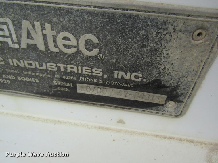 image for item DC4251 2000 Chevrolet C8500 bucket truck