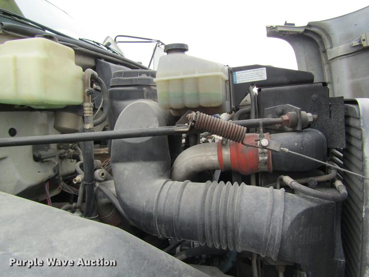 image for item DC4251 2000 Chevrolet C8500 bucket truck