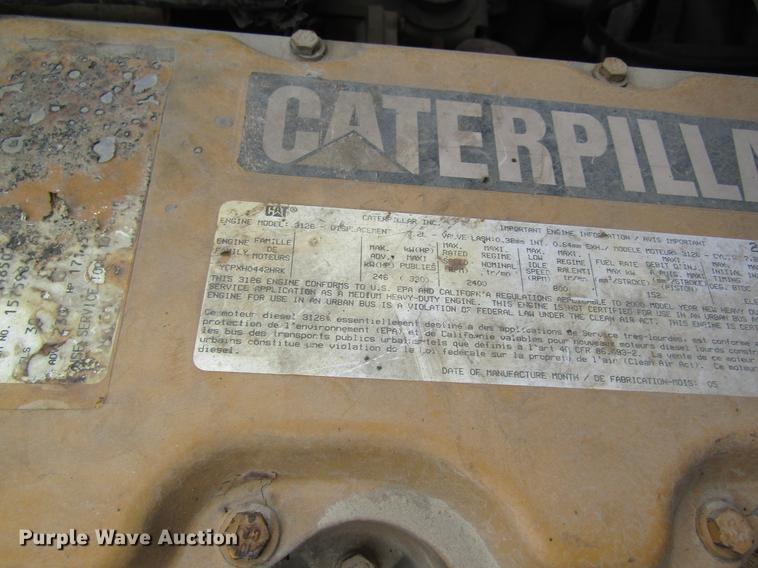 image for item DC4251 2000 Chevrolet C8500 bucket truck