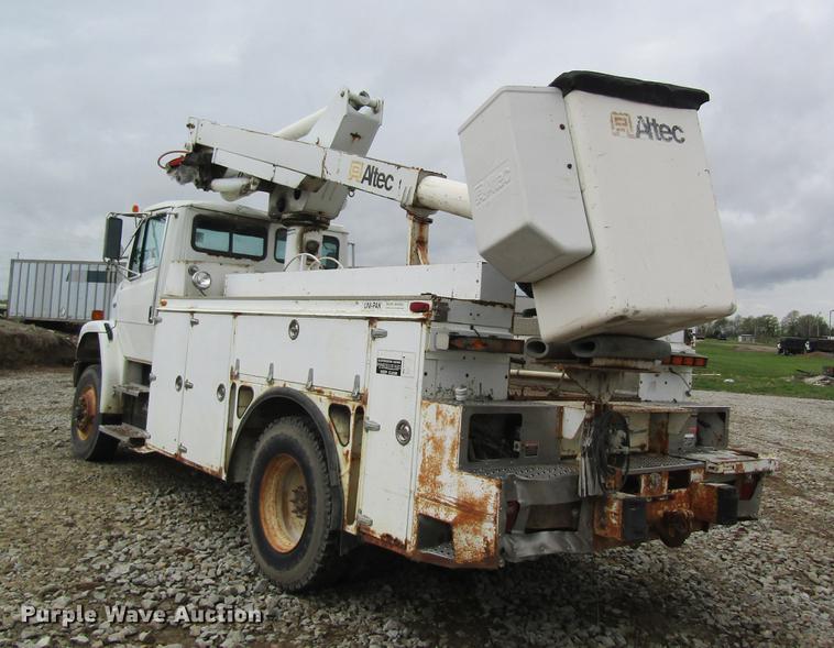 image for item DC4252 1998 Freightliner FL70 bucket truck